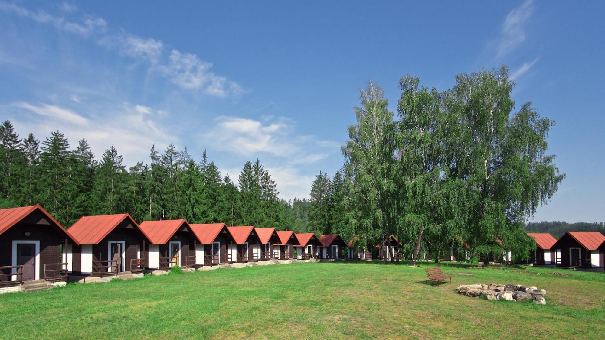 Sporthotel Kácov Екстериор снимка