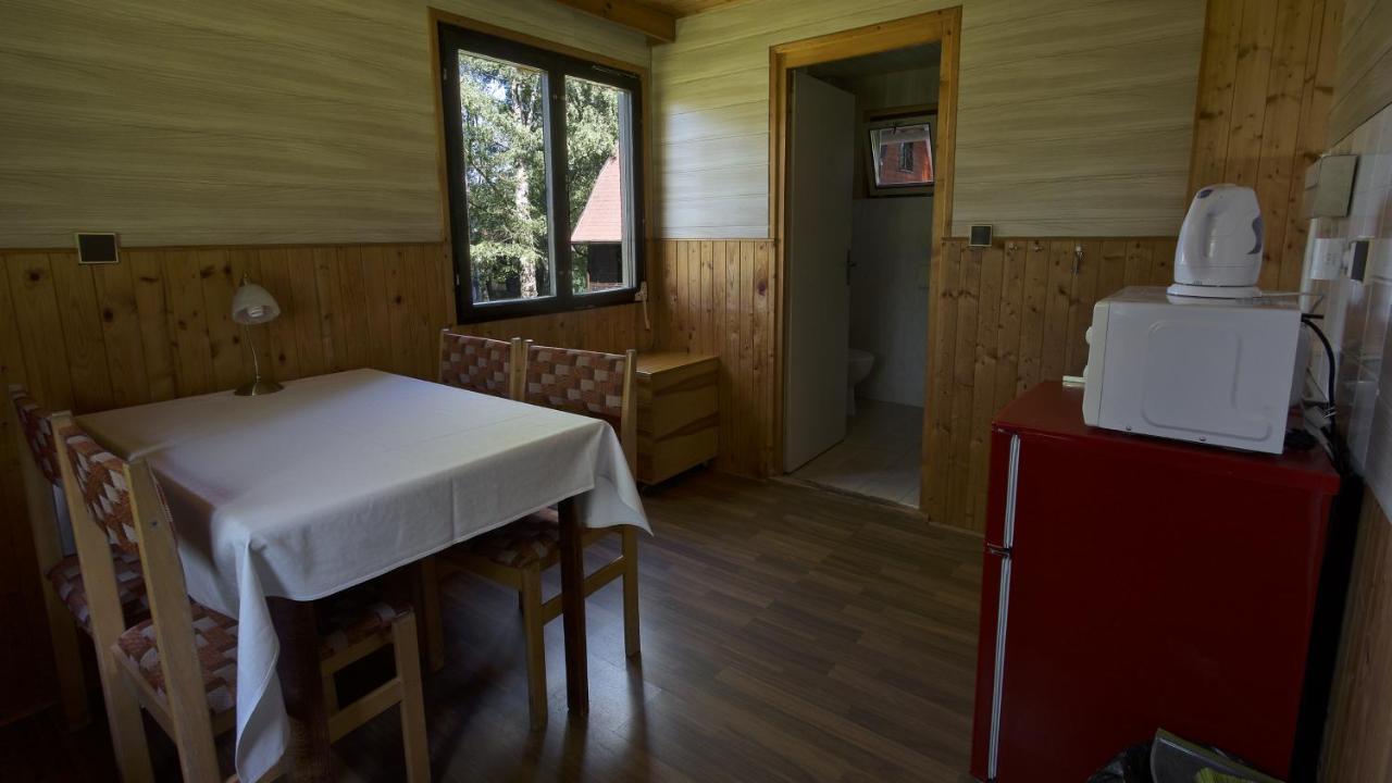Sporthotel Kácov Екстериор снимка
